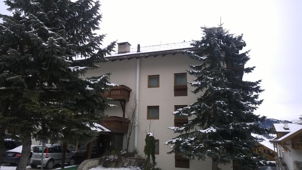 Apartamento Supermountainski Colfosco Exterior foto