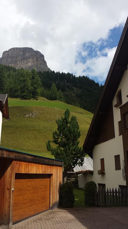 Apartamento Supermountainski Colfosco Habitación foto